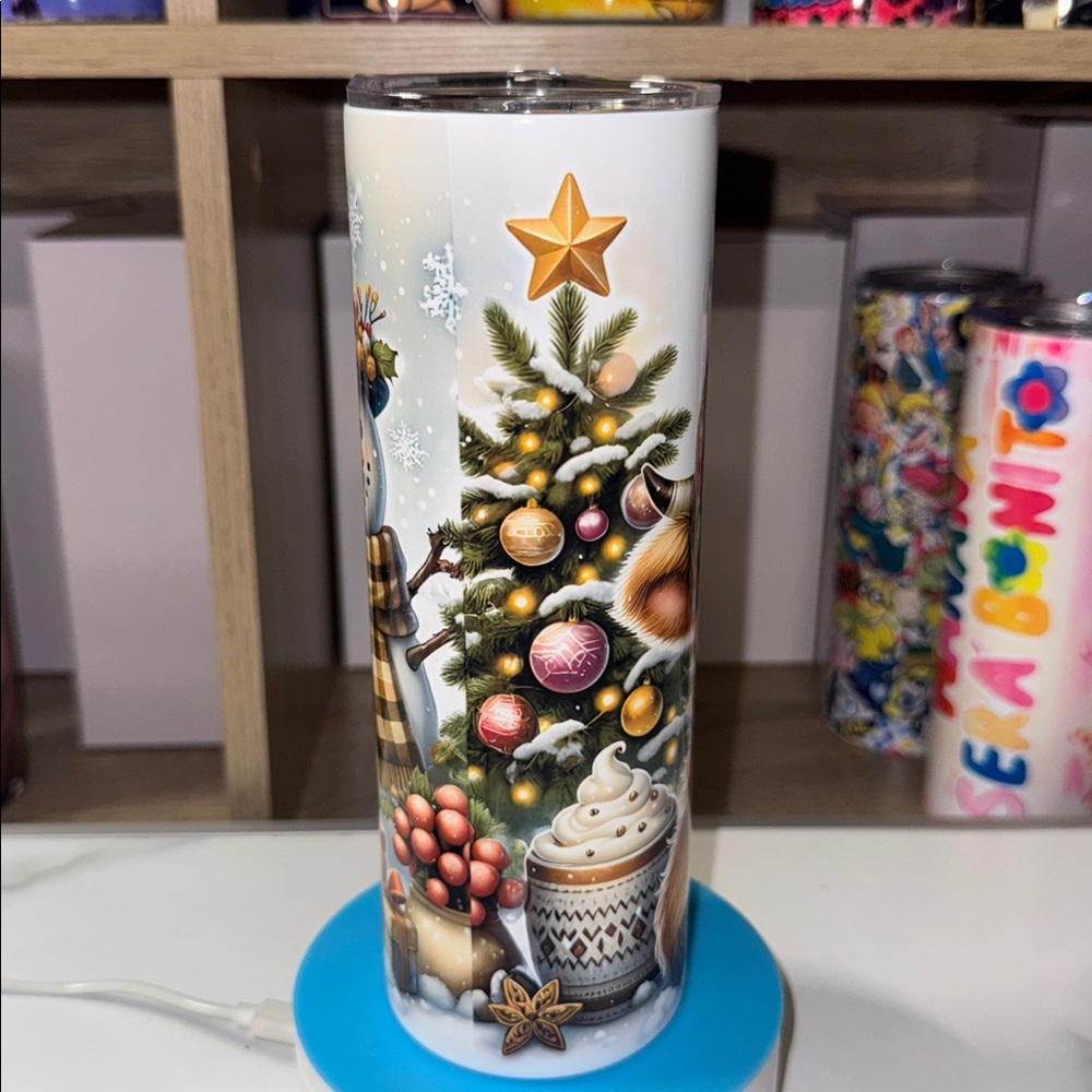 20oz Christmas Highland Cow Tumbler - Picture 3 of 6